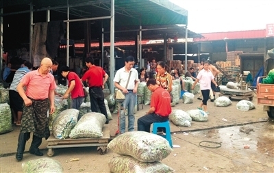 香港上市公司陰陽合同收購武漢農(nóng)貿(mào)市場_湖北頻道_鳳凰網(wǎng)